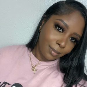 Meet your Posher, Christy